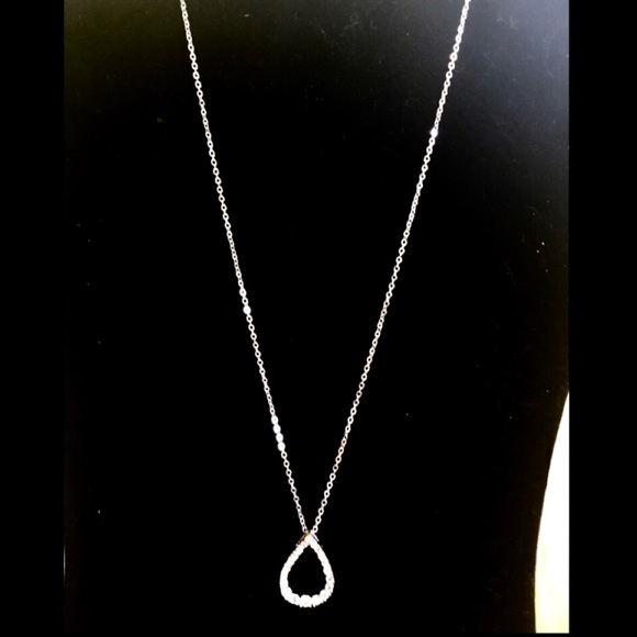 Jewelry - Gorgeous! Crystal Teardrop Necklace✨